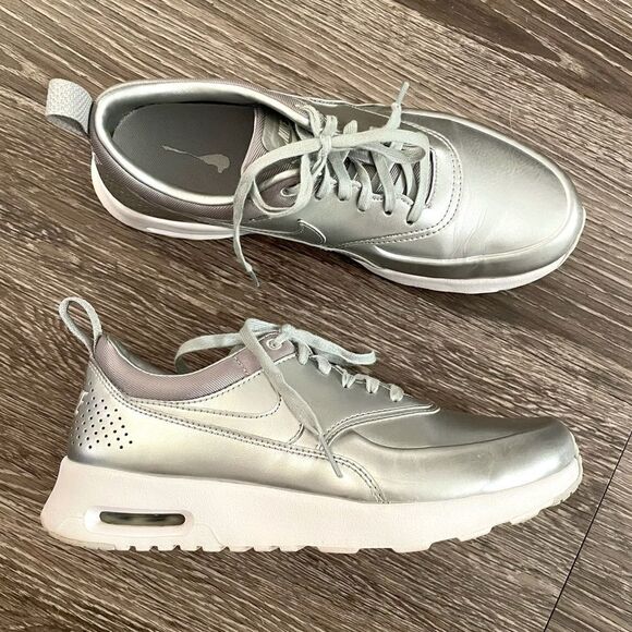 Nike air max Thea silver - Picture 1 of 8
